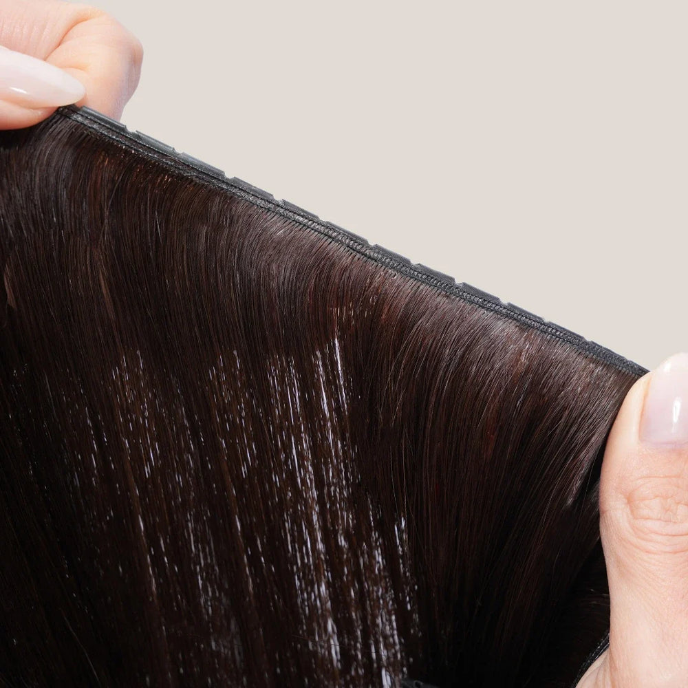 Signature Weft 50g 22" - Signature Weft Flash Offer | 2 Wefts + 2026 Colour Ring bundle image